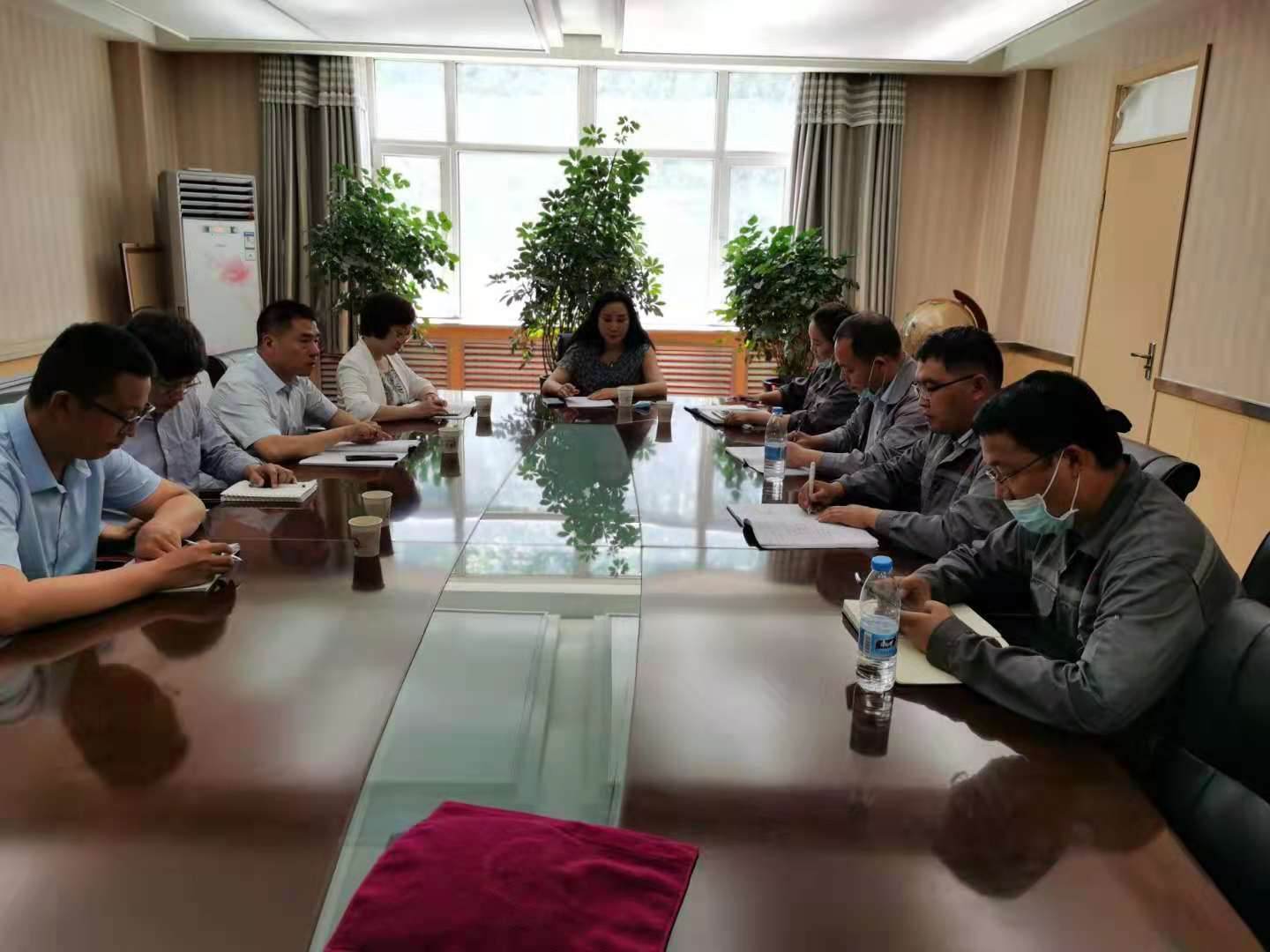 集團(tuán)常務(wù)副總經(jīng)理劉惠、副總經(jīng)理劉昆等前往華泰隆公司檢查調(diào)研